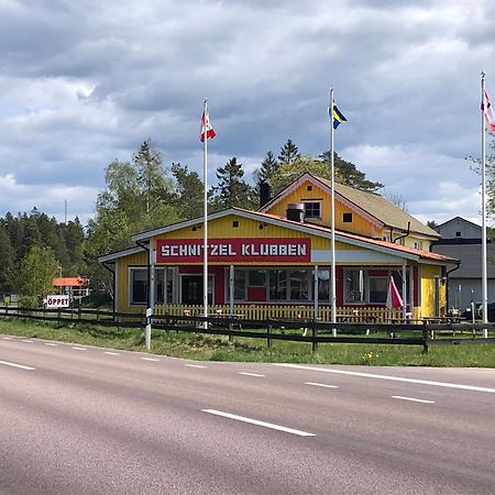 Eriksmala Art Residence Экстерьер фото