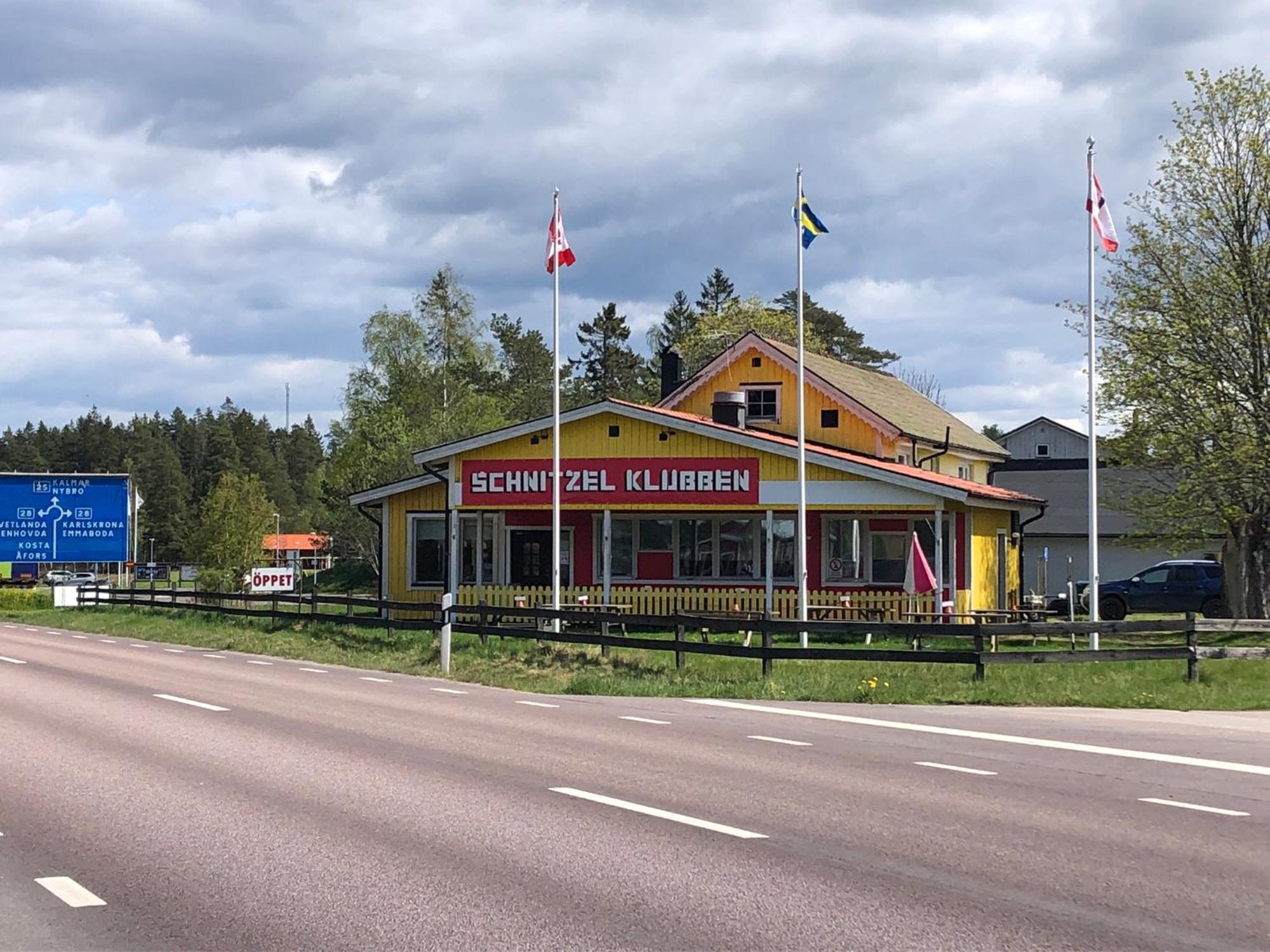 Eriksmala Art Residence Экстерьер фото