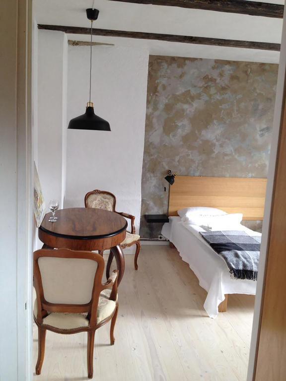 Eriksmala Art Residence Экстерьер фото